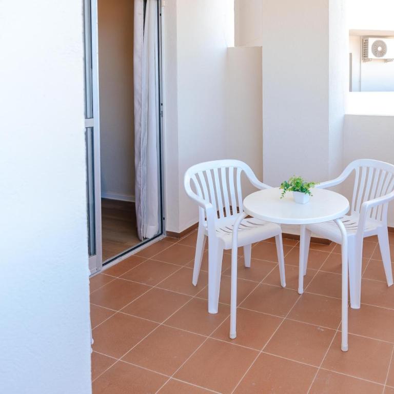 Port Europa - Apartamento de 1 dormitorio con vistas al mar (2 adultos) - 3