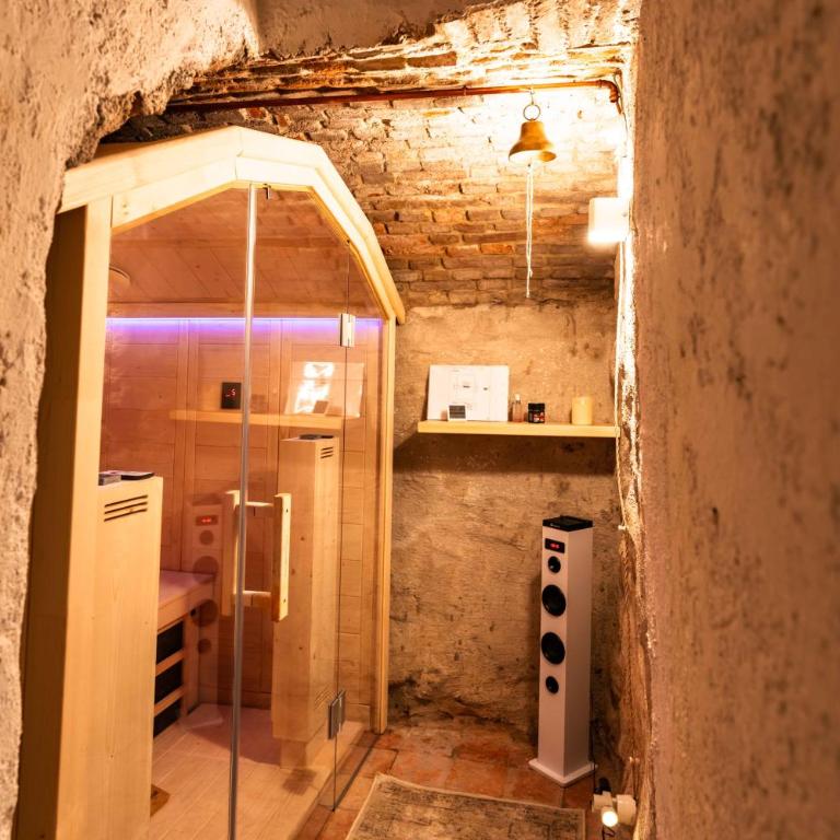 La Chicca in pieno centro storico con SAUNA e Parcheggio gratuito - Appartamento con 1 Camera da Letto - 5