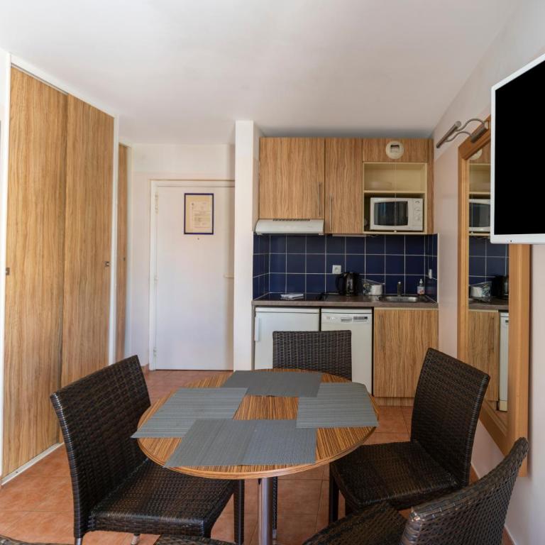 MISTRAL-Rare 6 pers, parking, wifi, ,clim, piscines - Apartment mit 1 Schlafzimmer - 14