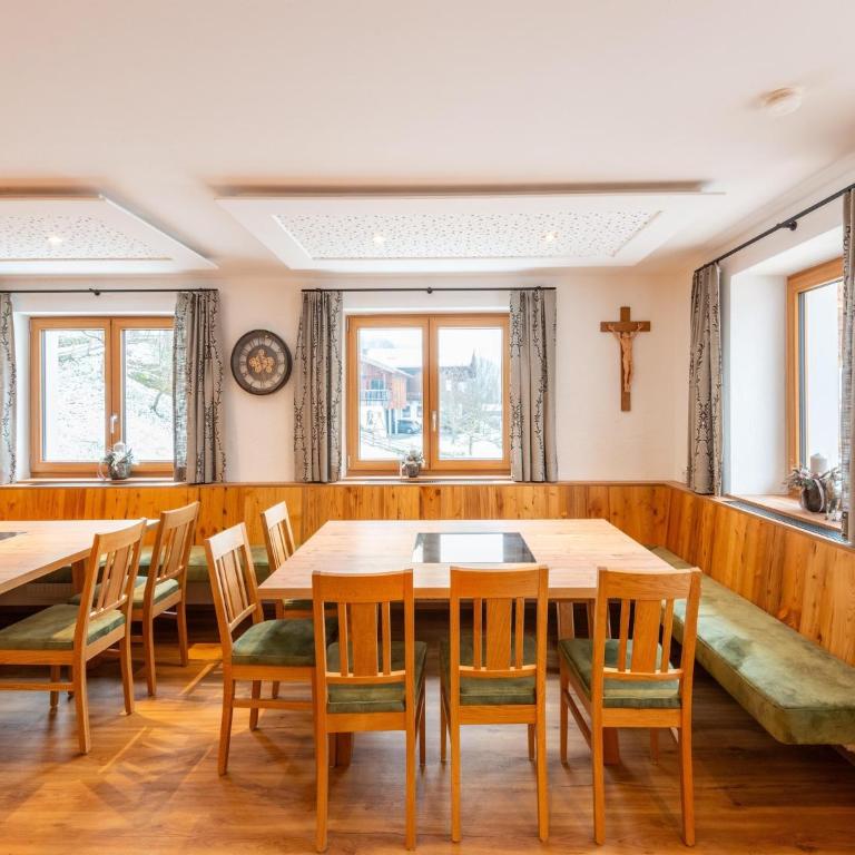 Farmhouse in Bramberg with Sauna & Ski Access - Ferienhaus mit 6 Schlafzimmern - 2