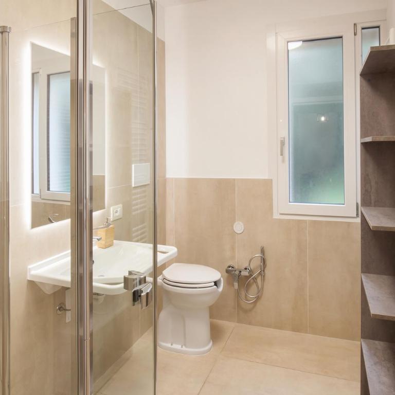 Villa Manzoni Apt 3 - One-Bedroom Apartment - 6