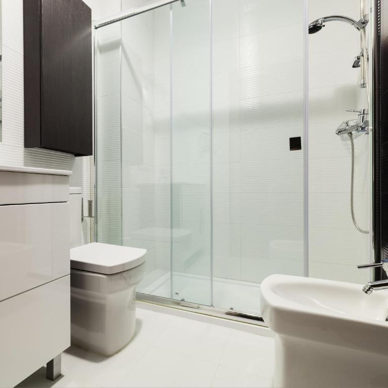 Hostal Arriola - Double Room with Private Bathroom - 5