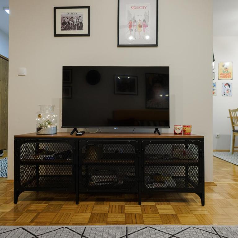 Sava Centar 1-bedroom apartments in the heart of New Belgrade - Apartman sa Pogledom na Vrt - 13