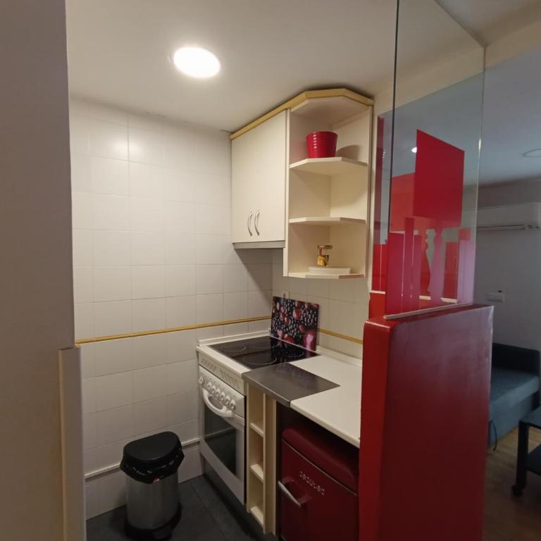 Apartamento en Huertas - One-Bedroom Apartment - 8