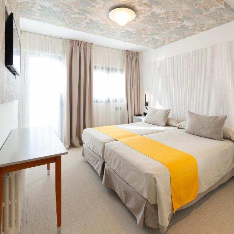Hotel Oasis Plaza - Habitación Doble - 5