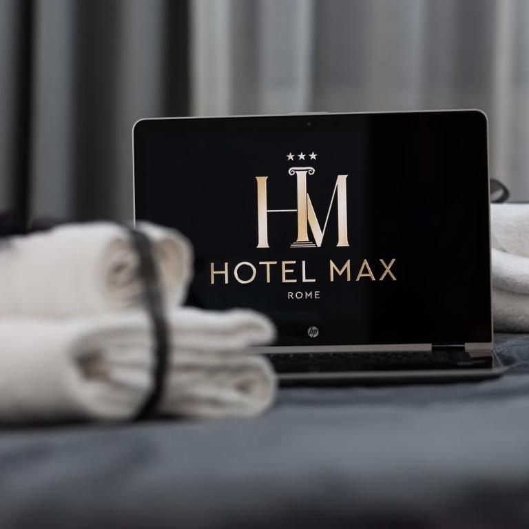 Hotel Max - Camera Matrimoniale - 1
