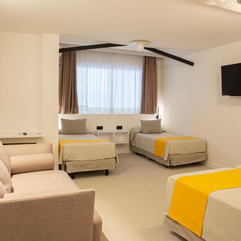 Hotel Oasis Plaza - Habitación cuádruple - 5