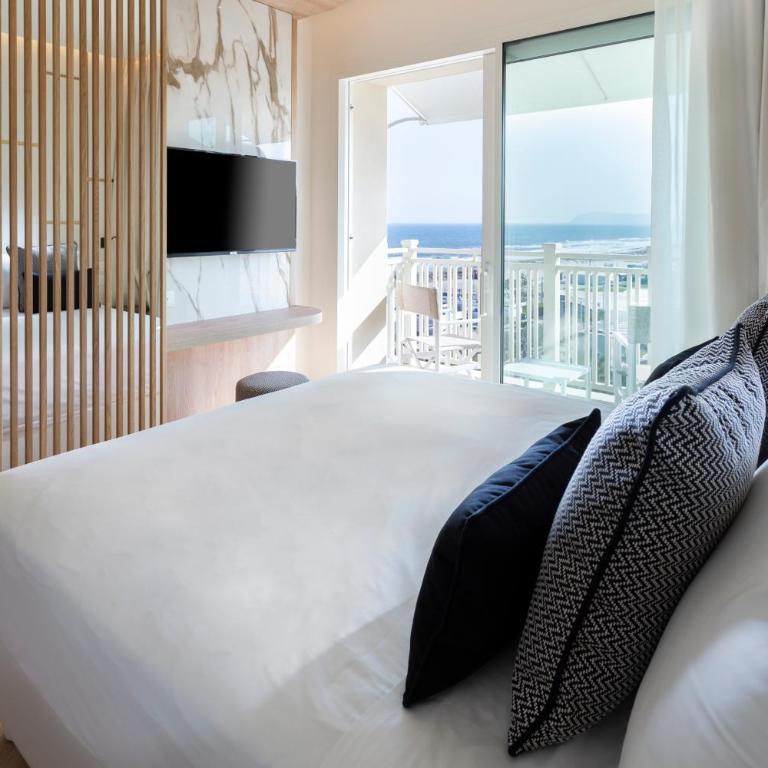 Hotel Corallo - King Suite with Sea View - 3