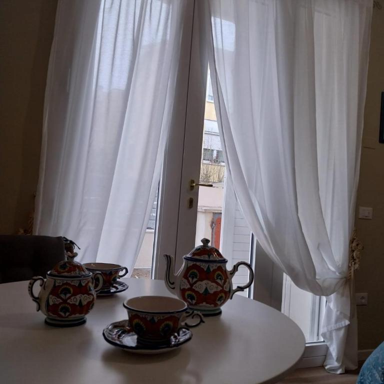 B&B Regina - Camera Matrimoniale con Bagno Privato - 4