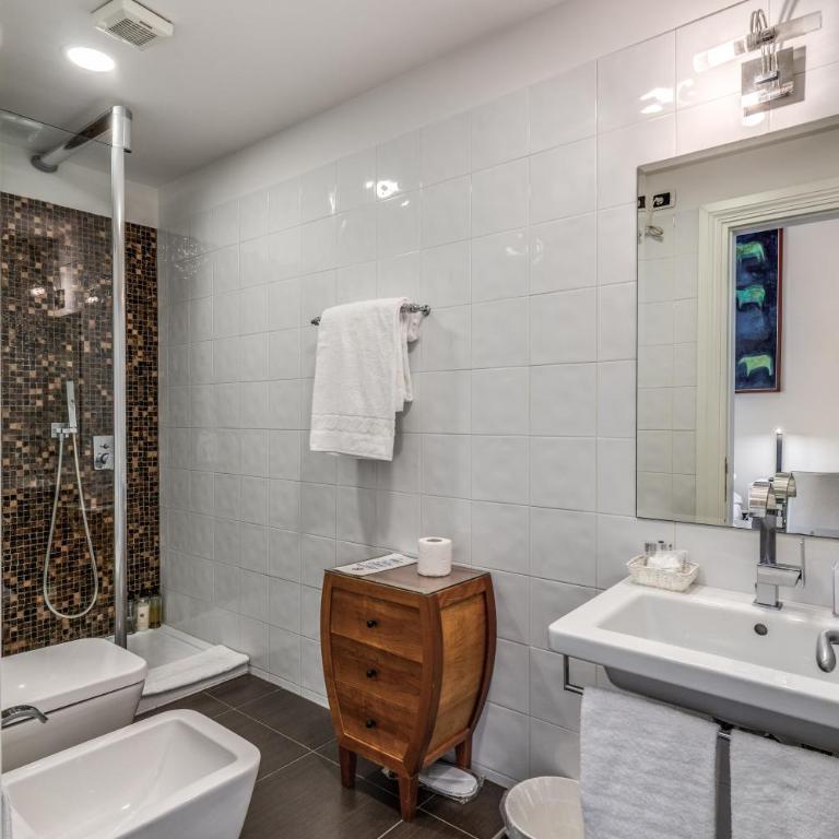 Guest House Cavour 278 - Camera Singola Deluxe - 3