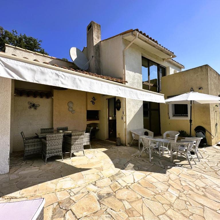 Le Langoustier pour 6 personnes avec piscine à La Londe-Les-Maures - Haus mit 3 Schlafzimmern - 3