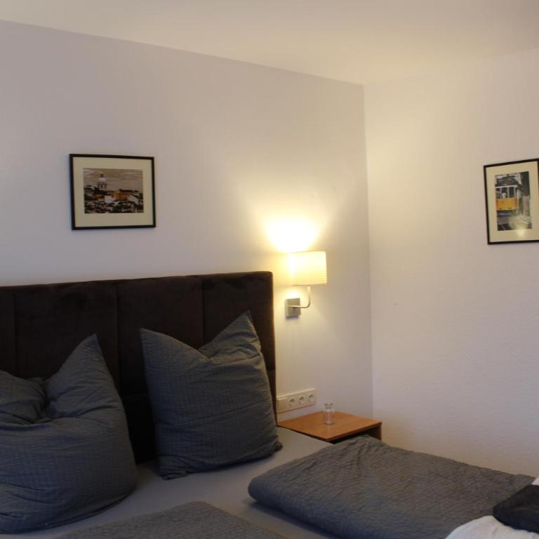 Burghotel - Das Original - Doppelzimmer mit Balkon - 5