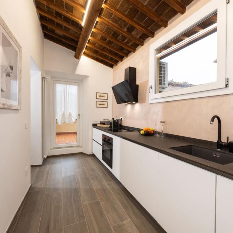 L'Angolo di Castelvecchio - Appartamento Superior con 1 Camera da Letto e Balcone - 8