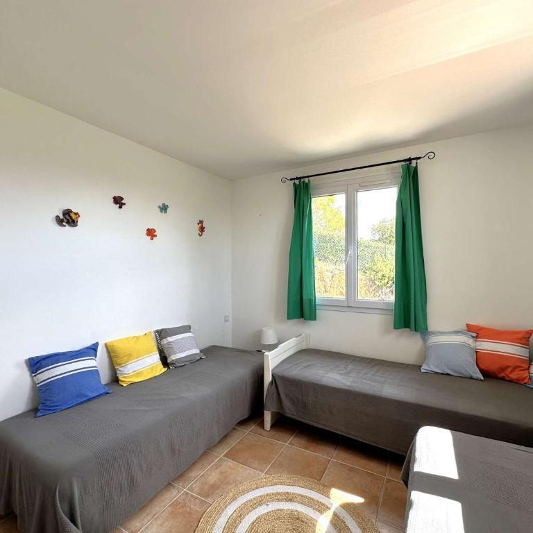 Villa Verde climatisée pour 10 personnes avec piscine chauffée et vue mer à La Londe les Maures - Maison de Vacances - 32