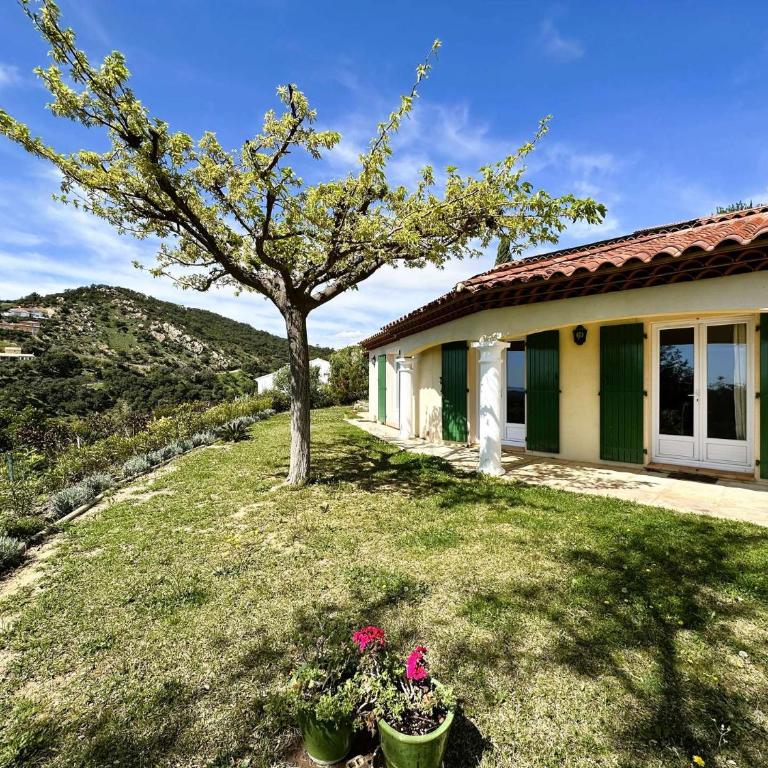Villa Verde climatisée pour 10 personnes avec piscine chauffée et vue mer à La Londe les Maures - Maison de Vacances - 5
