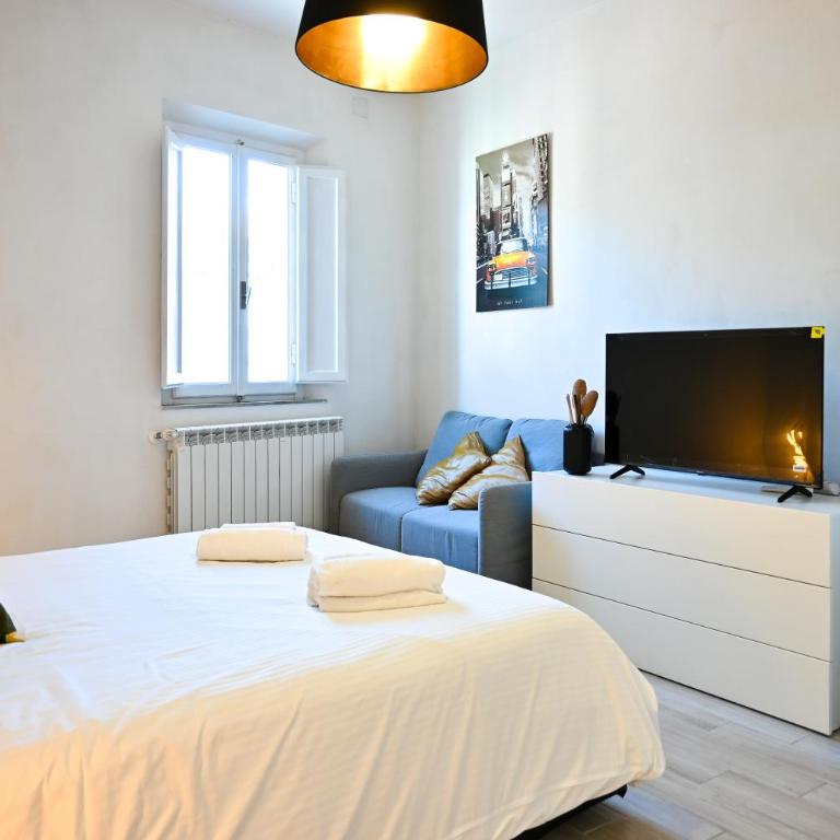 InnPisaRentals - San Marco Gate Home Holidays - Two-Bedroom Apartment - 19