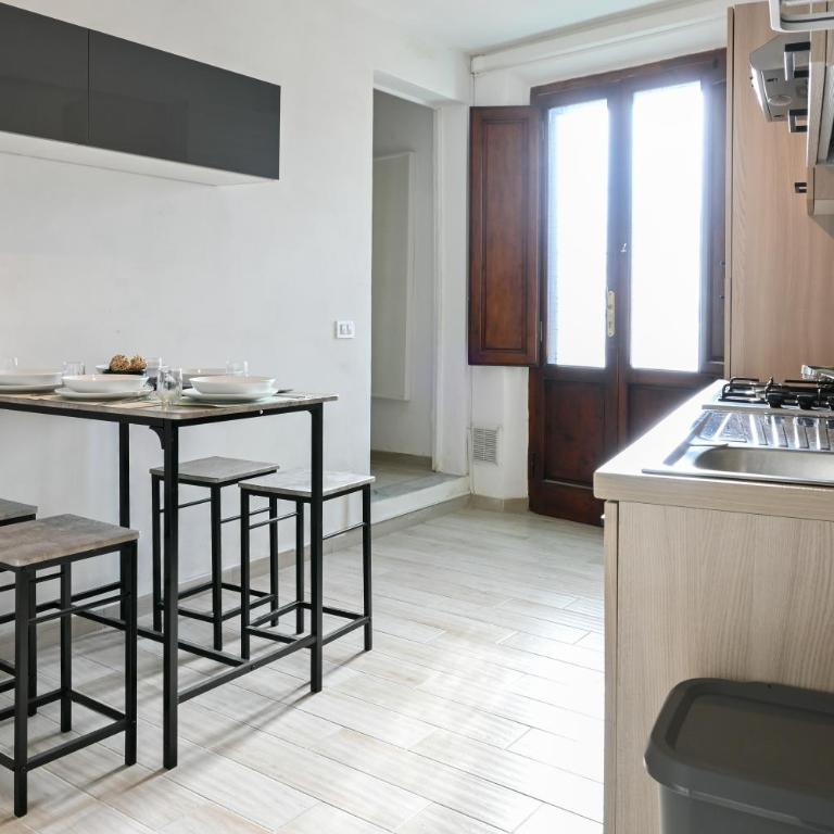 InnPisaRentals - San Marco Gate Home Holidays - Two-Bedroom Apartment - 9