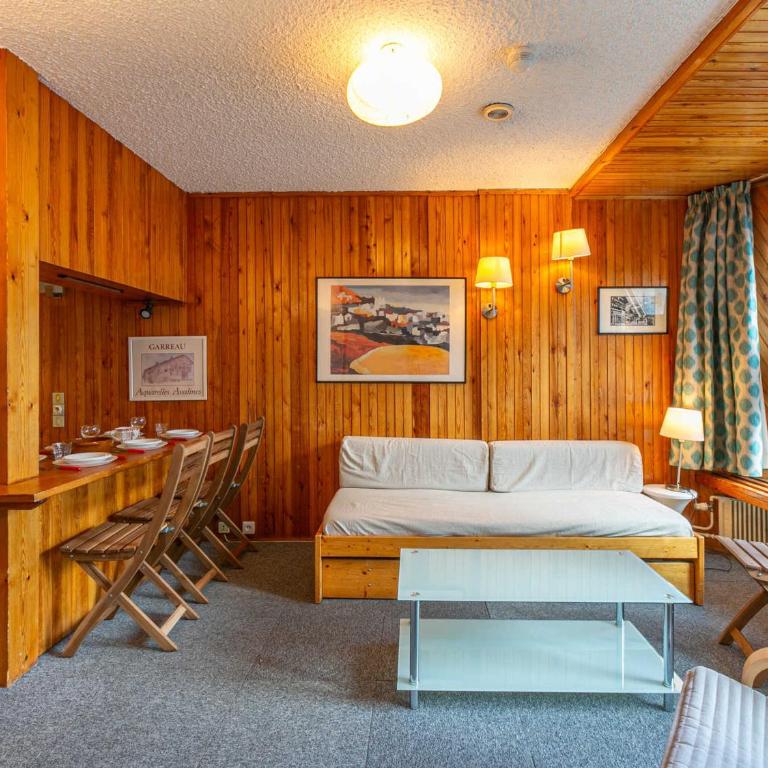 Appartement skis aux pieds 6 pers, Wifi, Animaux admis - FR-1-694-256 - Appartement - 6