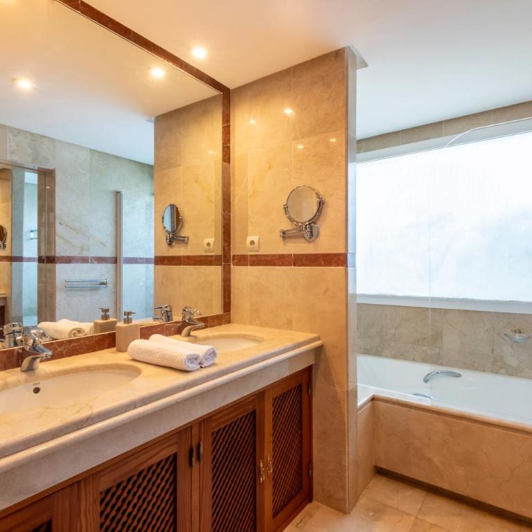 Afrodite Apartment - Frontline Beach - Apartment with Sea View - 44
