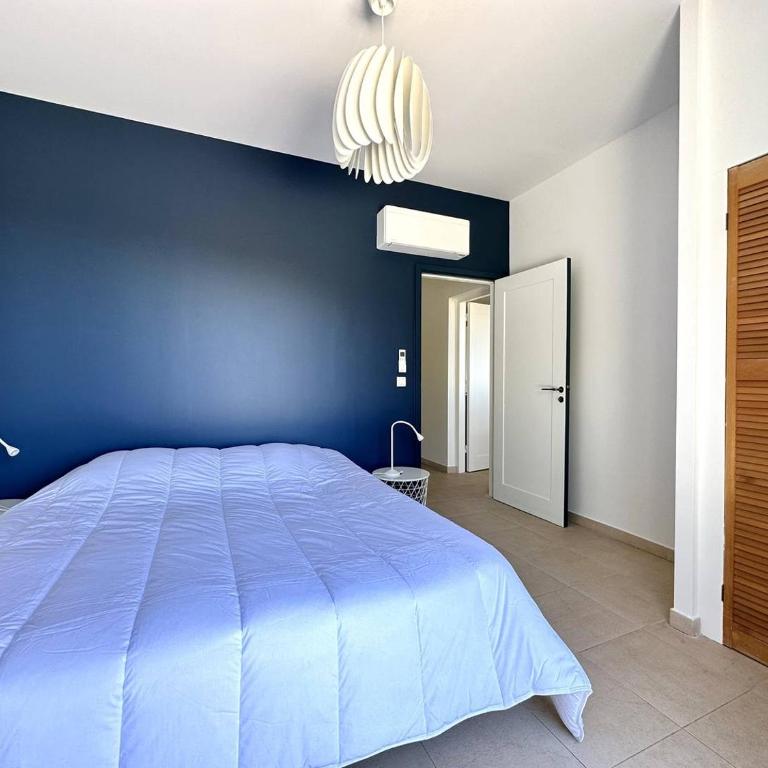 Villa Les Romarins pour 8 personnes avec vue mer panoramique et piscine chauffée à La Londe-les-Maures - Maison de Vacances 4 Chambres - 21