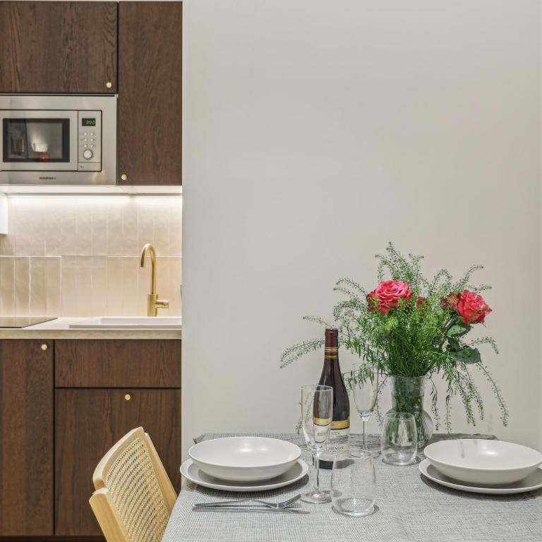 Lavie Maison AC and Hot Tub close Arc de Triomphe - Appartement 1 Chambre - 5