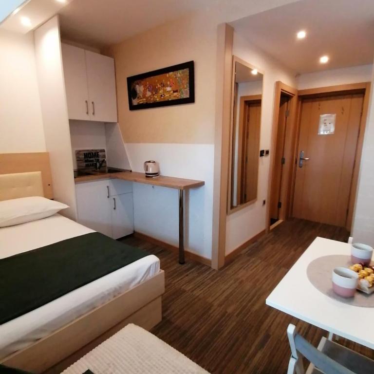 Kopaonik011 Konaci&WoodSide Apartments - Double Room - 3