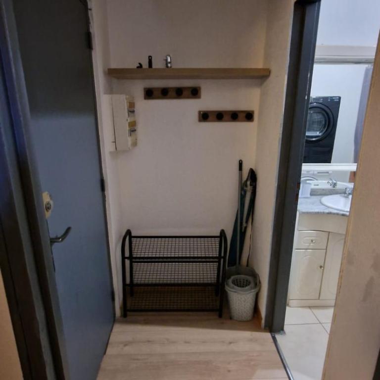 Appartement T2 avec balcon proche centre-ville NARBONNE - Apartment mit 1 Schlafzimmer - 8