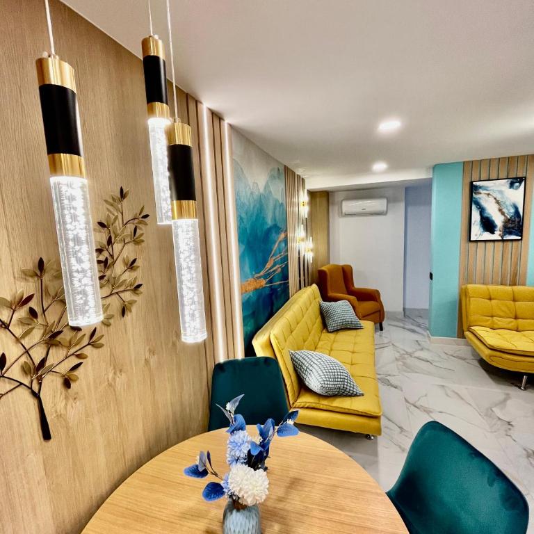 Alicante Central Market Suites - Suite with Terrace - 19