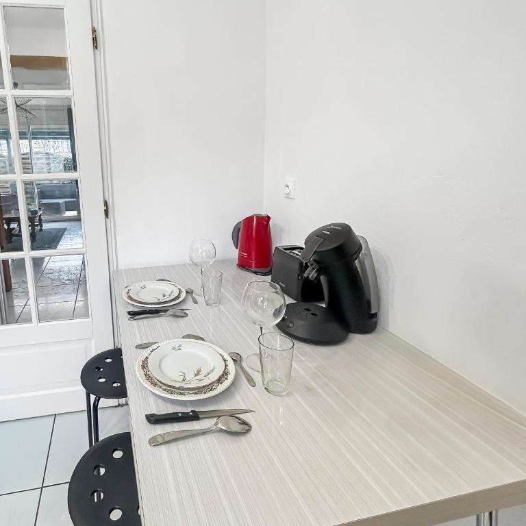 Maison lumineuse, jardin et Wi-Fi gratuit - Casa con 2 Camere da Letto - 12