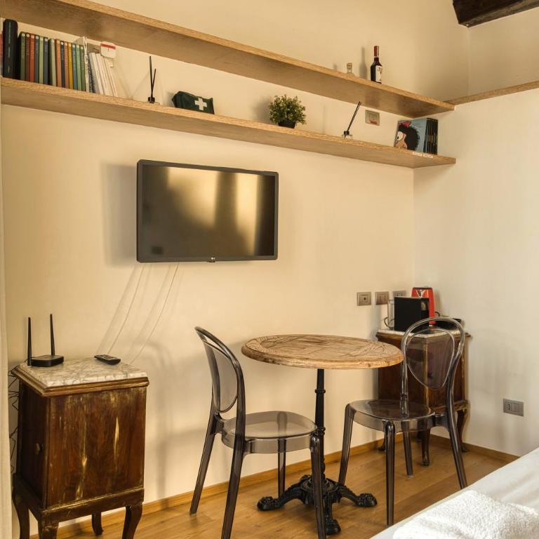 Just Urban Stays - Bright Penthouse - Heart of Milan 10 min to Duomo - Appartamento con 1 Camera da Letto - 14
