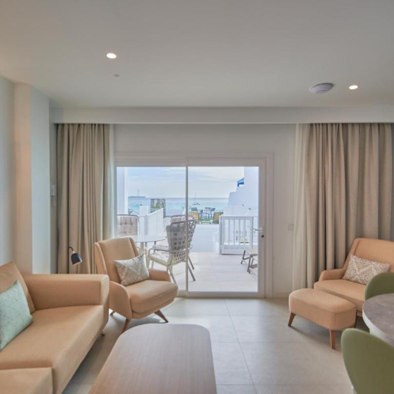 Blancazul Deluxe Casa Domingo - Two-Bedroom Apartment with Terrace and Sea View - 7