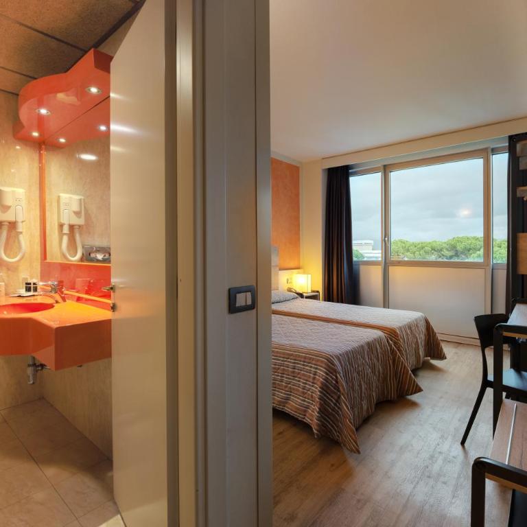 Hotel Galilei - Camera Standard Doppia con Letti Singoli - 2