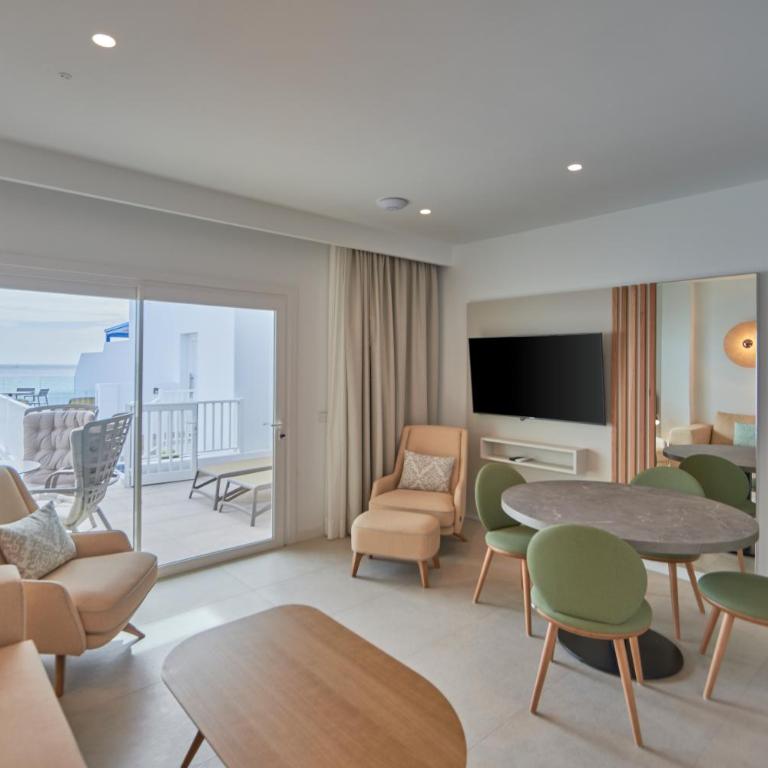 Blancazul Deluxe Casa Domingo - Two-Bedroom Apartment with Terrace and Sea View - 9