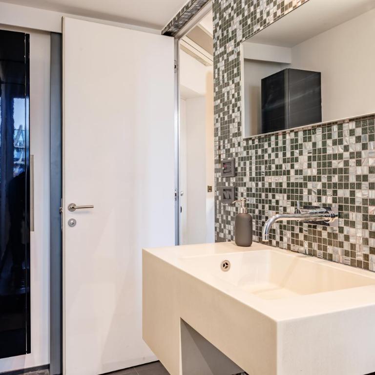Exclusive Led House Corso Como - Appartamento con 1 Camera da Letto - 19
