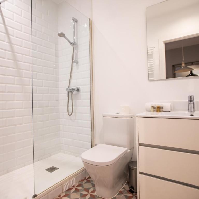 B3MAL1081- New 2BR flat with private terrace - Two-Bedroom Apartment - 9