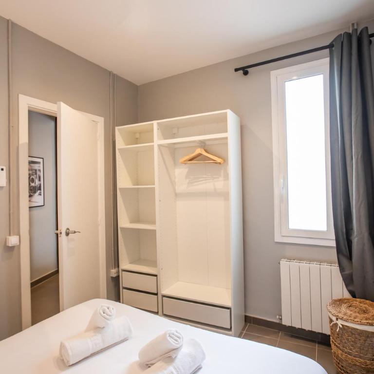 33MAL1082- Big 2BR apartment near Sagrada Familia - Two-Bedroom Apartment - 16