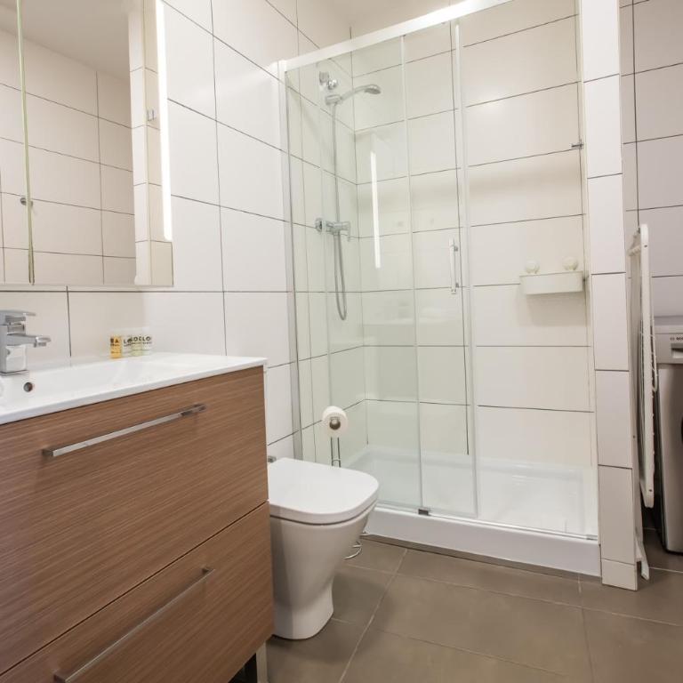 33MAL1082- Big 2BR apartment near Sagrada Familia - Two-Bedroom Apartment - 20