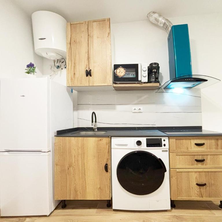 Nuevo, luminoso y céntrico - One-Bedroom Apartment - 5