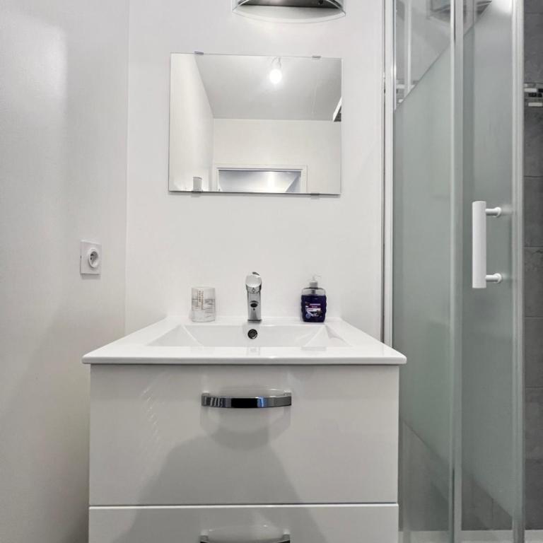 Cosy home stade de France CDG airport - One-Bedroom Apartment - 22