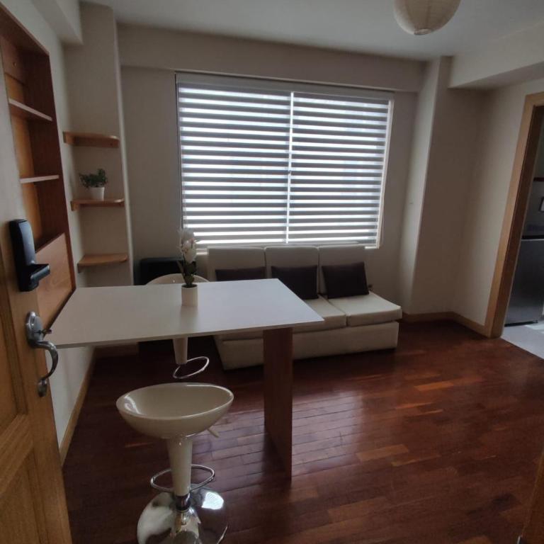 Bonito dpto, Embajada EEUU, Multicine, teleferico - Apartamento de 1 dormitorio - 5