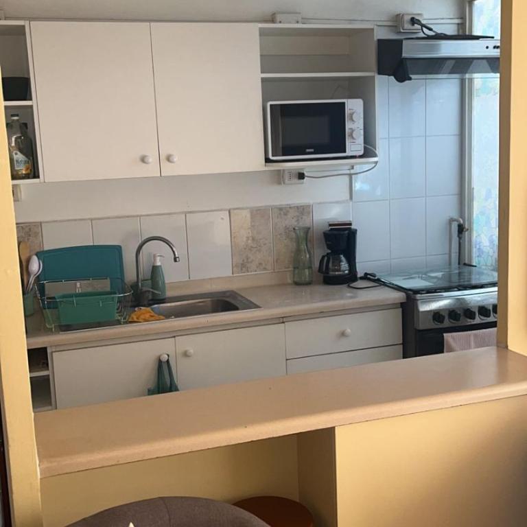 apartamento playa 4 esquinas - Three-Bedroom Apartment with Balcony - 8