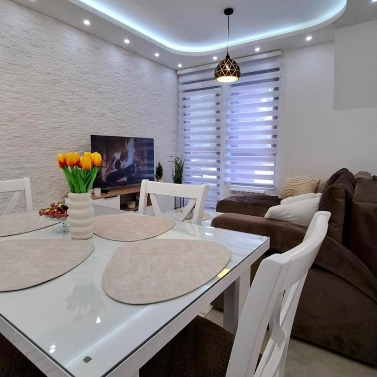 Divcibarski Izvor Apartman 12 - Apartman sa 1 Spavaćom Sobom - 2