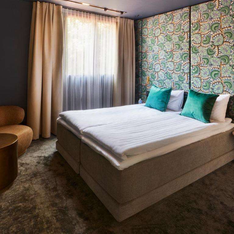 EZE BEACH Residence - Chambre Familiale - Vue sur Montagne - 5
