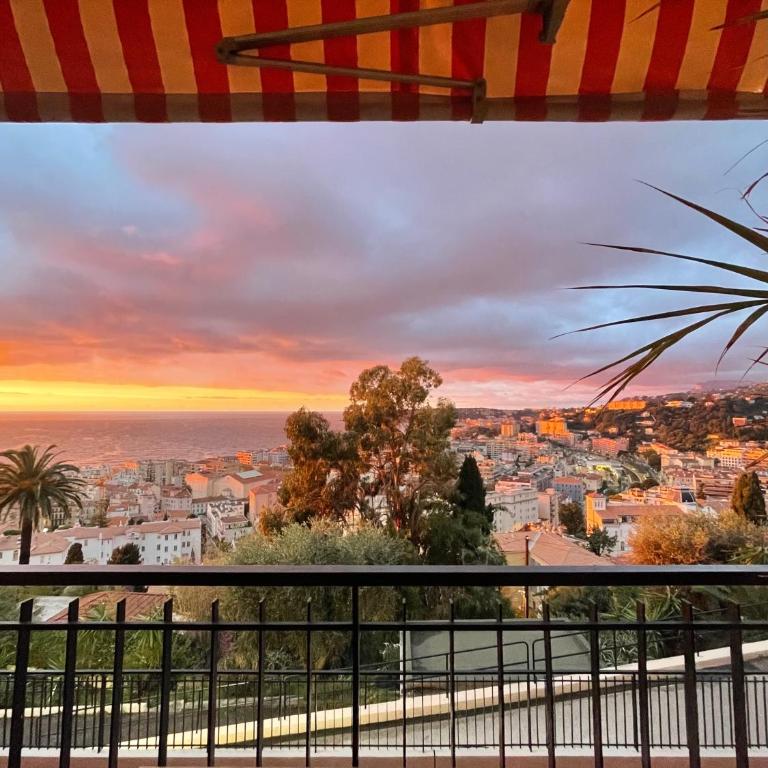 2 pièces, vue mer panoramique - Apartment mit 1 Schlafzimmer - 2