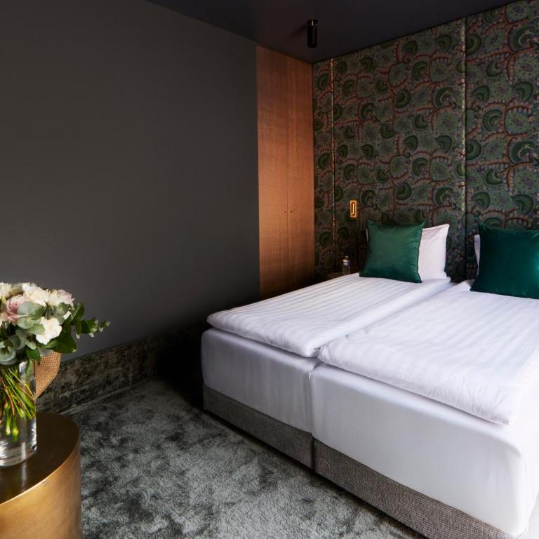 EZE BEACH Residence - Chambre Familiale avec Terrasse - 5