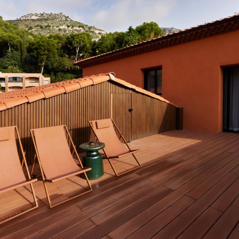 EZE BEACH Residence - Chambre Familiale avec Terrasse - 4