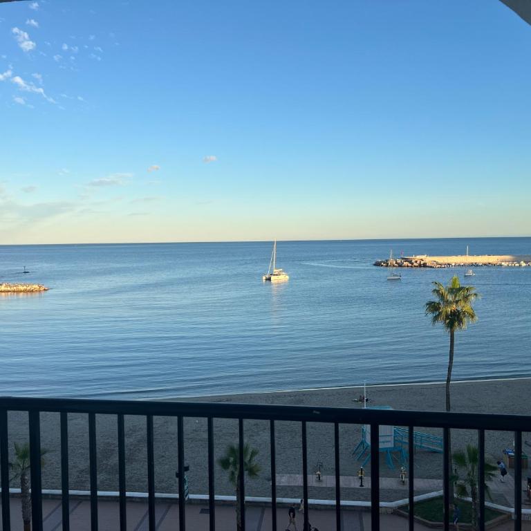 Amazing Beachfront Views - 3 Bedrooms Apartment - Apartamento de 3 dormitorios - 34