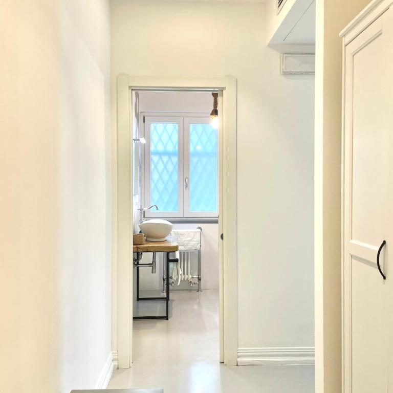 Le porte di Lecce Suites - Camera Queen con Balcone - 5