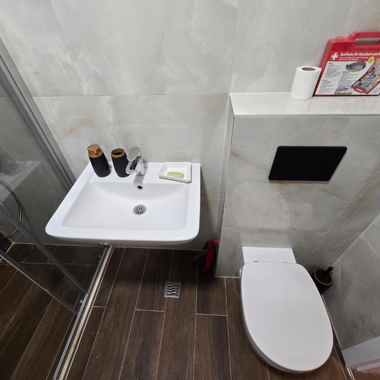 Mountain bliss - One-Bedroom Apartment - 17