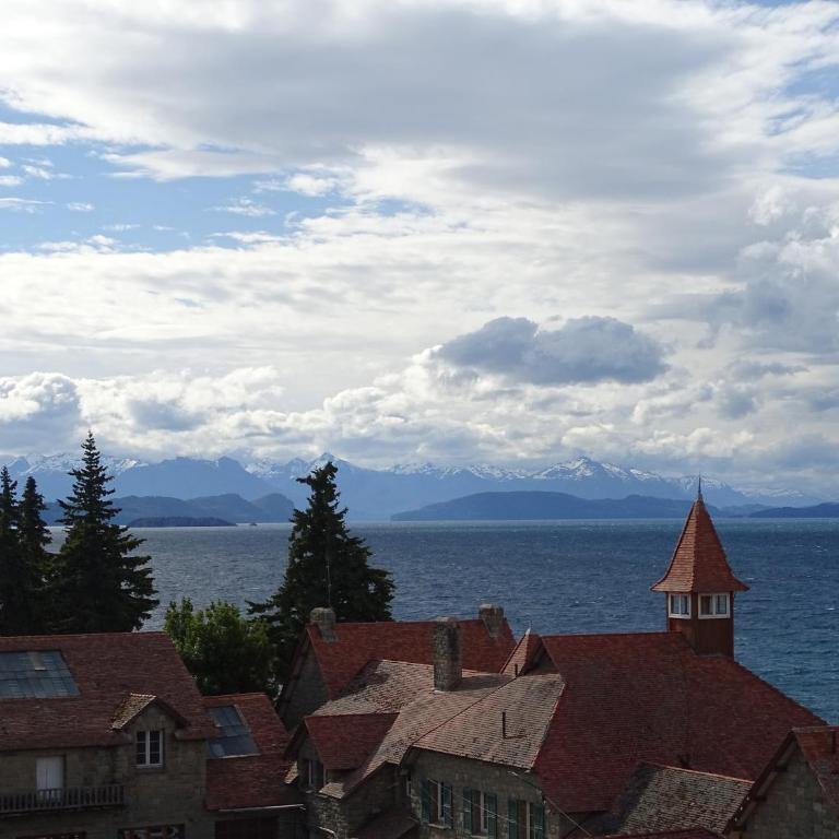 Departamento con Vista al Lago en el centro de Bariloche - One-Bedroom Apartment - 13
